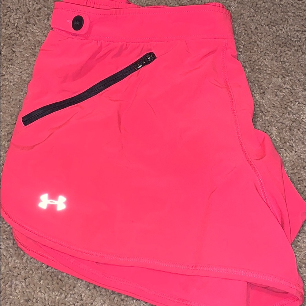 Under Armour shorts size M!